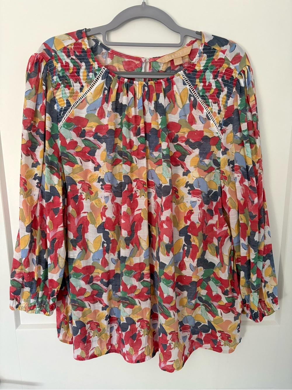 ✨Hope & Harlow Abstract Floral Smoked Blouse- Vibrant Multicolor 3/4 sleeve- XL